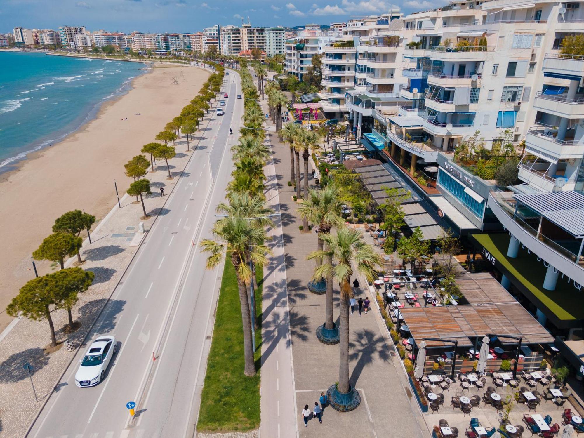 Mustafa Suites Vlore Bagian luar foto