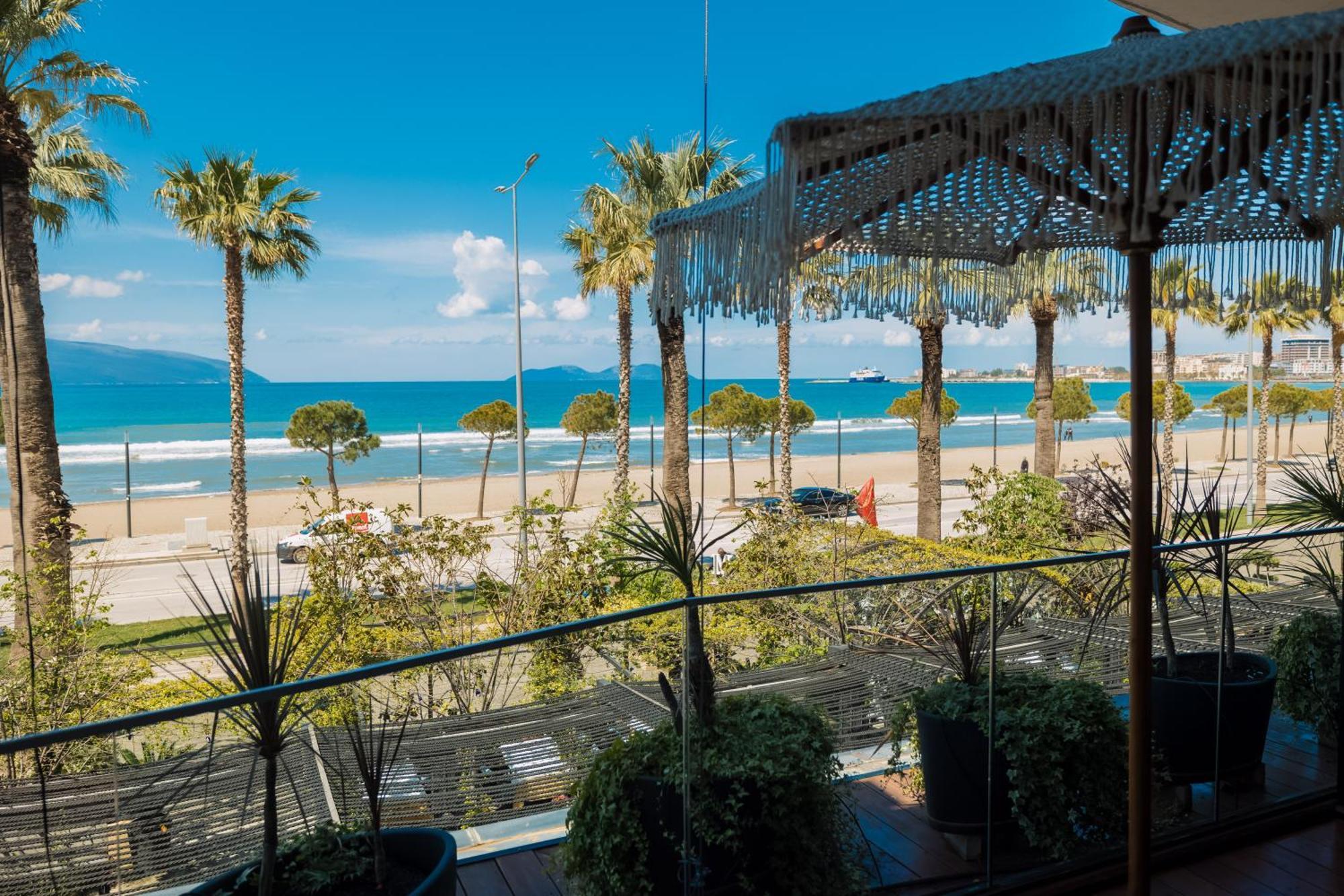 Mustafa Suites Vlore Bagian luar foto