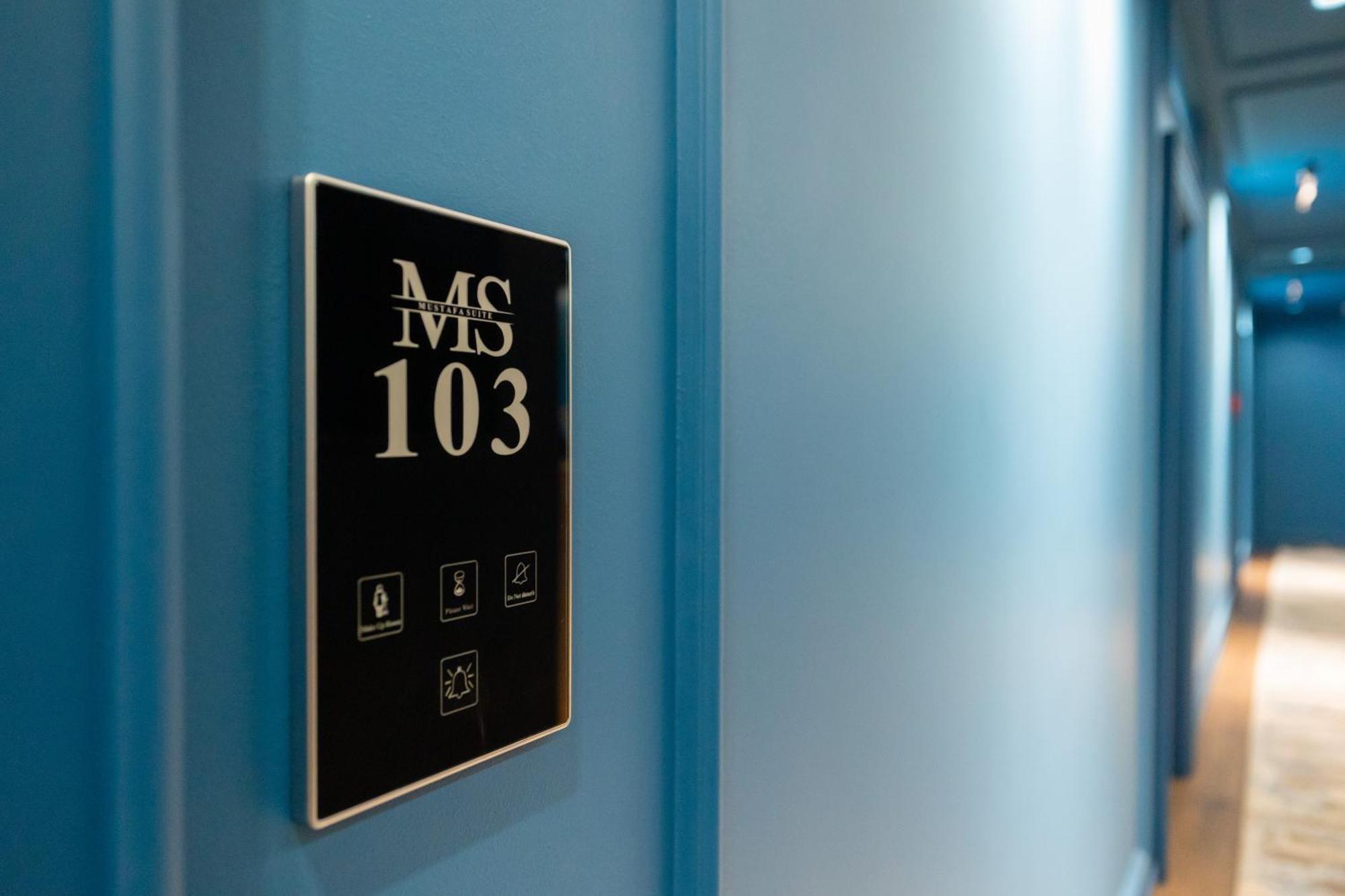 Mustafa Suites Vlore Bagian luar foto