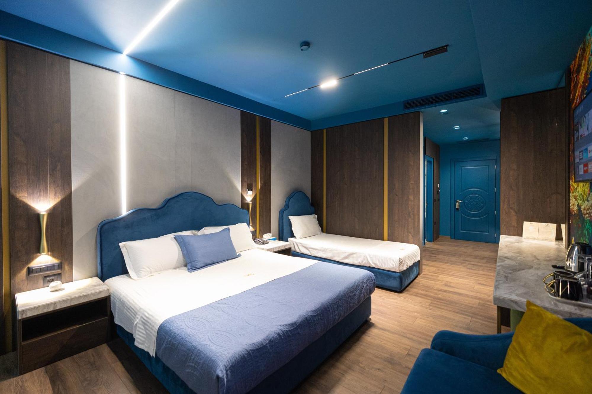 Mustafa Suites Vlore Bagian luar foto