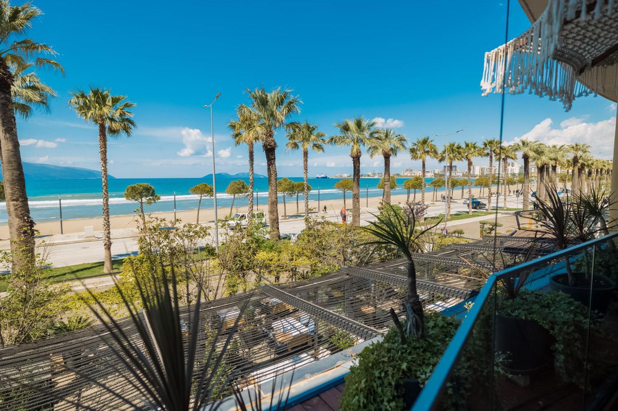 Mustafa Suites Vlore Bagian luar foto