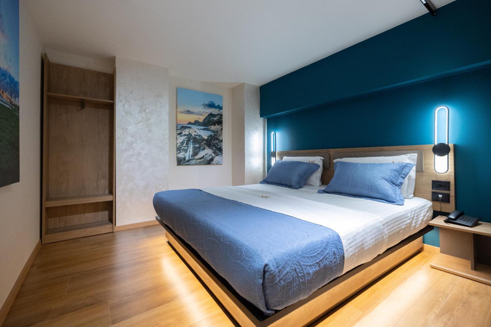 Mustafa Suites Vlore Bagian luar foto